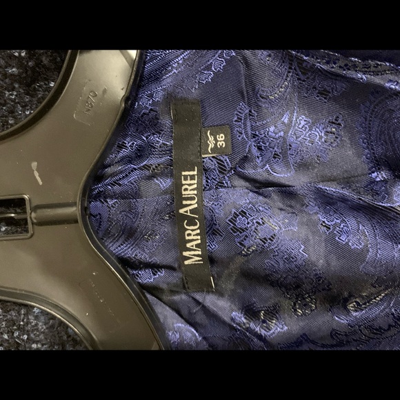 Ladies blazer and skirt suit:Marc Aurel Paris - Picture 8 of 10